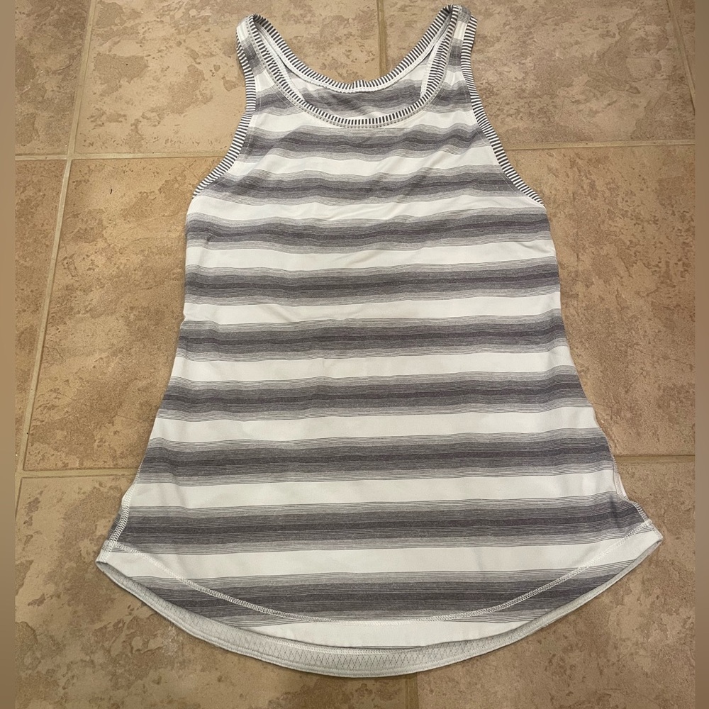 LuluLemon Razor back tank top